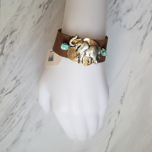 Elephant Turquoise Beaded Two-Tone Bracelet - Picture 8 of 8